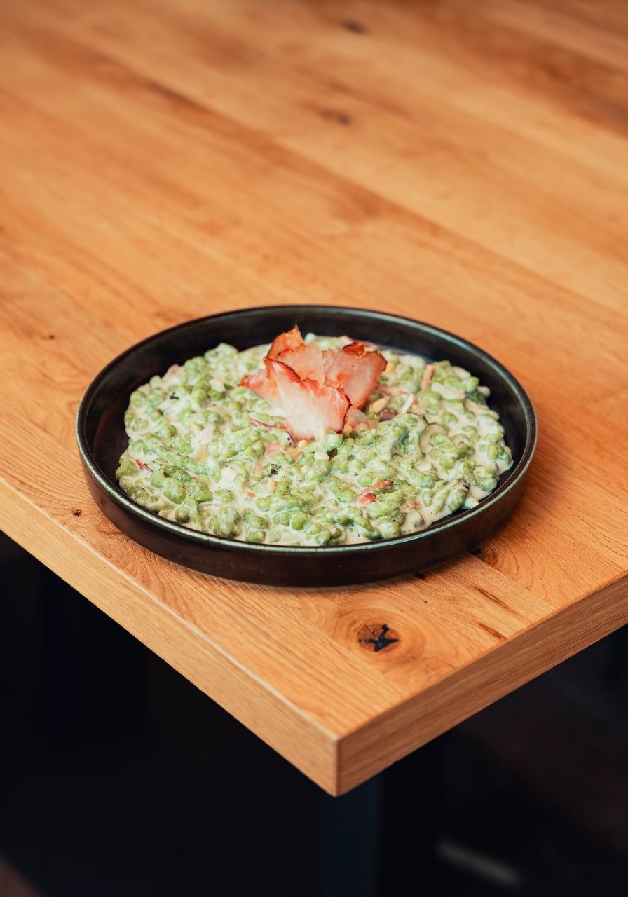 Redival Ristorante al Passo del Tonale. Un’esperienza autentica tra sapori locali.